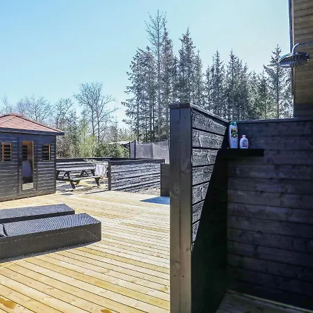 Luxurious Holiday In Lb K With Whirlpool Ålbæk